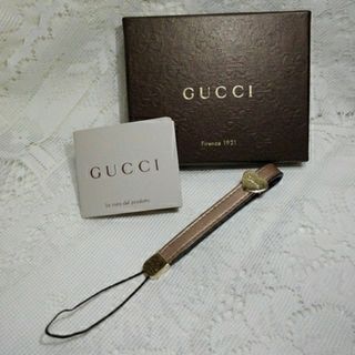 グッチ(Gucci)のGUCCI  ハートチャームストラップ ベージュ(キーホルダー)