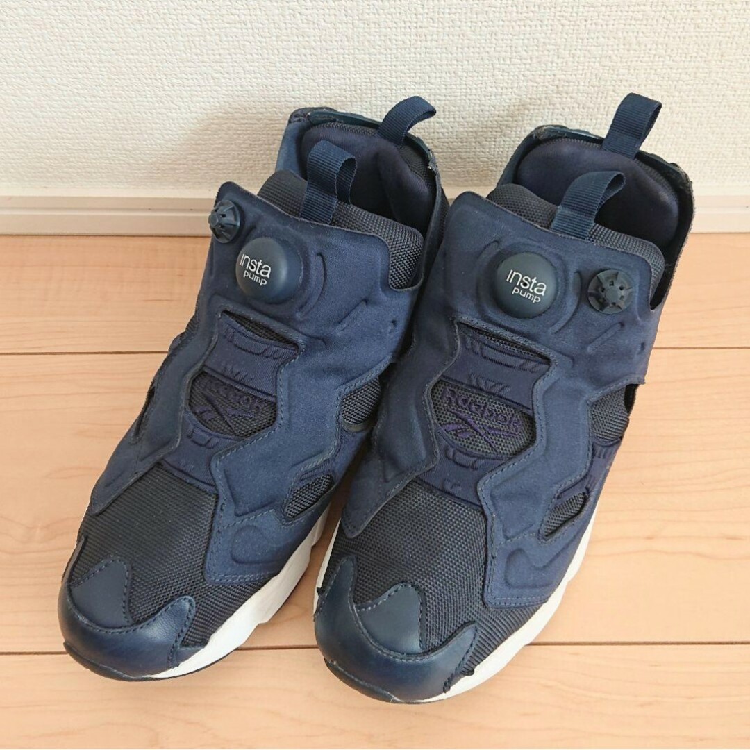 25 良品 Reebok INSTA PUMP FURY OG 紺 白 - スニーカー