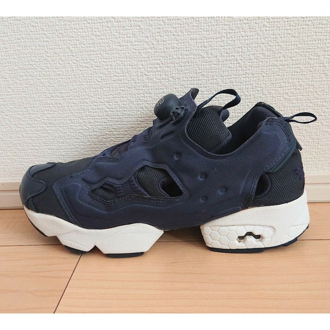 25 良品 Reebok  INSTA PUMP FURY OG  紺 白