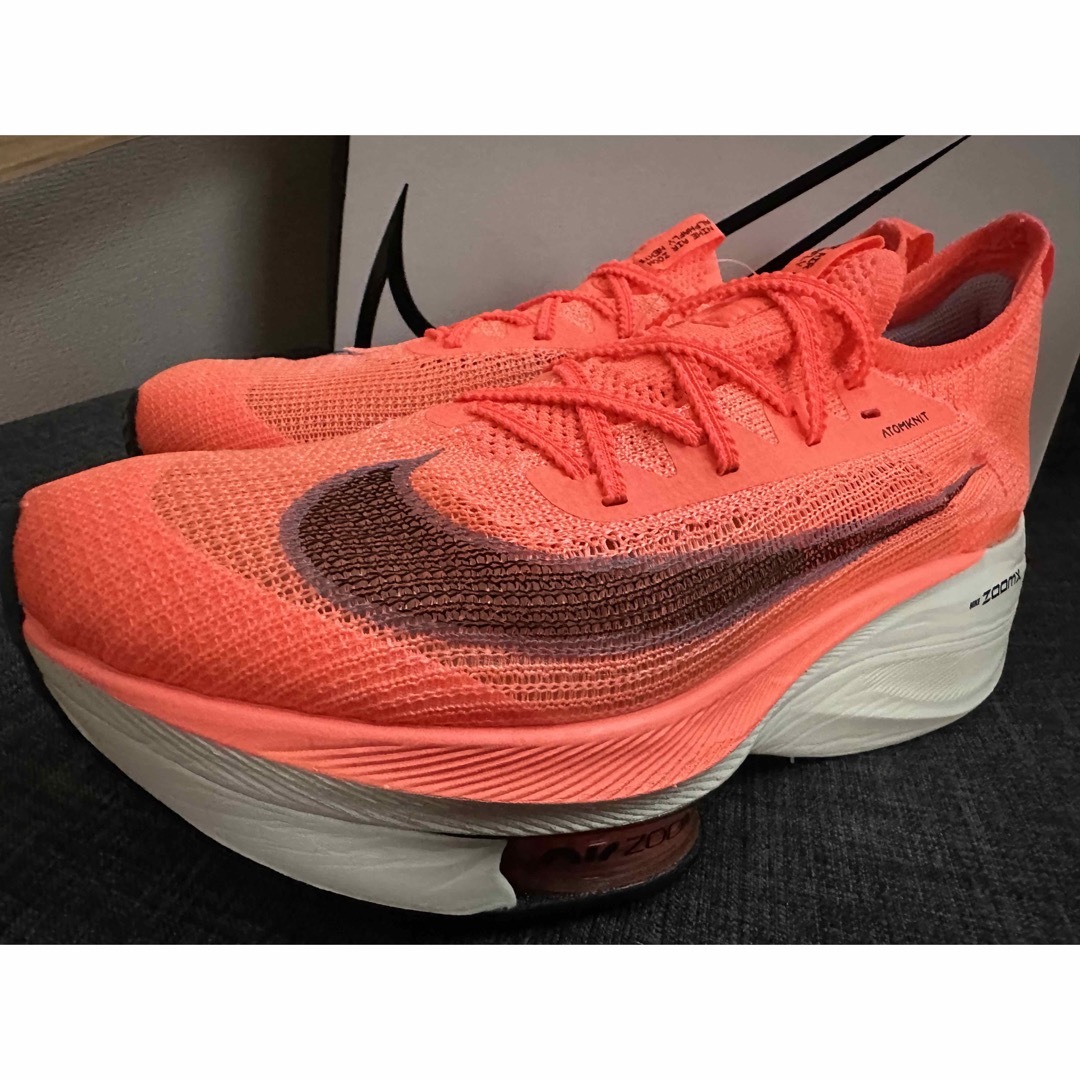 NIKE(ナイキ)の☆新品未使用☆ナイキ(NIKE）エアズームアルファフライネクスト% スポーツ/アウトドアのランニング(シューズ)の商品写真