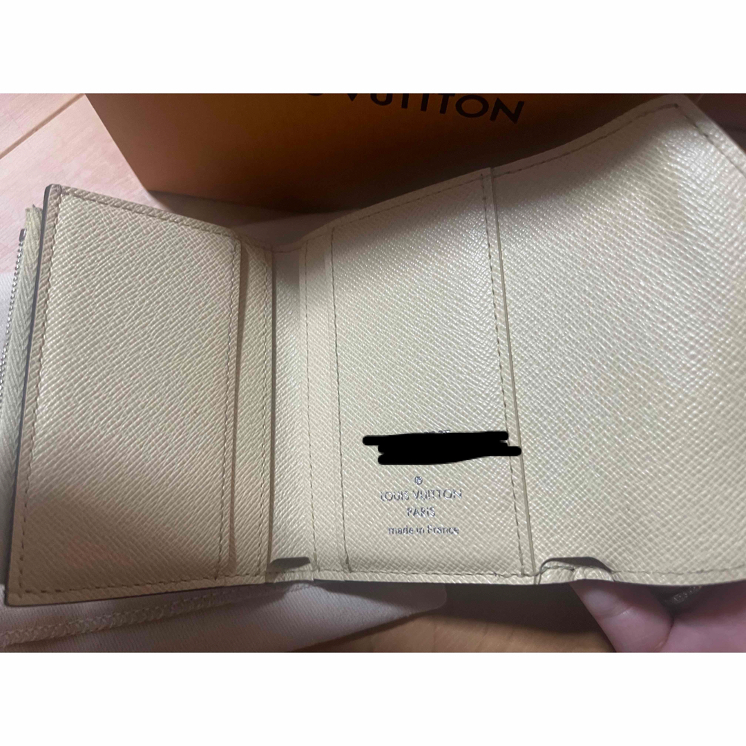 ルイヴィトン　LOUIS VUITTON LVポップ　ポルトフォイユ　ゾエ　財布