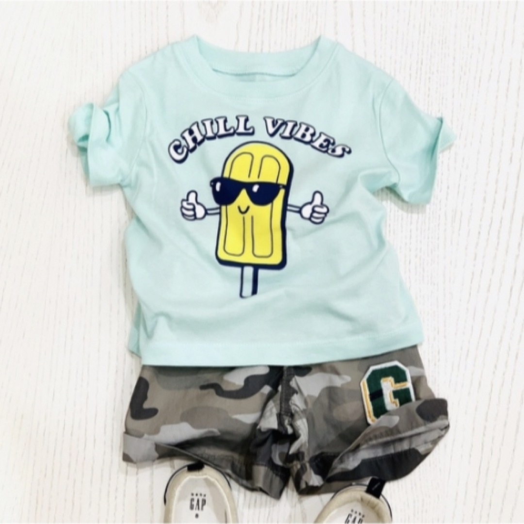 babyGAP(ベビーギャップ)の『新品』babyGap 半袖Tシャツ 100㎝ キッズ/ベビー/マタニティのキッズ服男の子用(90cm~)(Tシャツ/カットソー)の商品写真