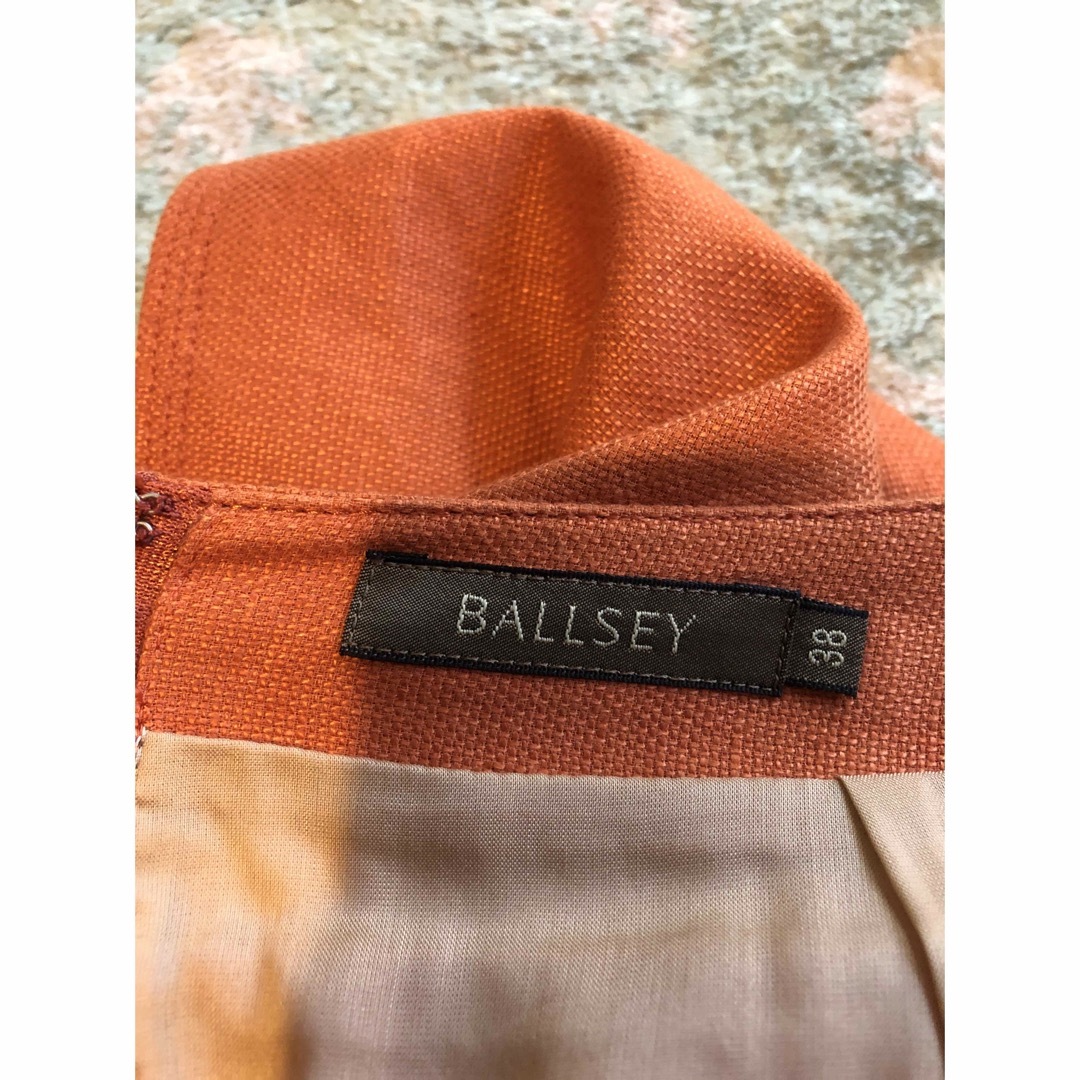 Ballsey(ボールジィ)のボールジィ　タイトスカート レディースのスカート(ひざ丈スカート)の商品写真