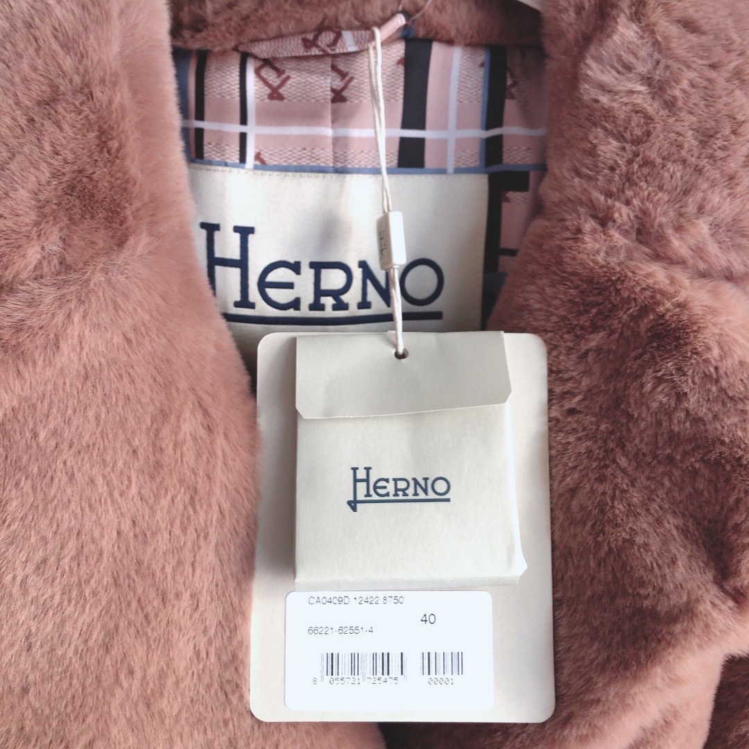 HERNO(ヘルノ)の*雑誌掲載*HERNO ヘルノ エコファー フェイクファー ロブ コート 40 レディースのジャケット/アウター(毛皮/ファーコート)の商品写真