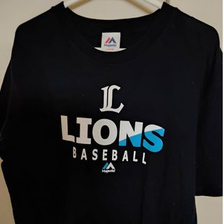 マジェスティック(Majestic)の西武ライオンズ　ＬＩＯＮＳロゴTシャツ（ネイビー）　Ｌサイズ　美品❗(応援グッズ)