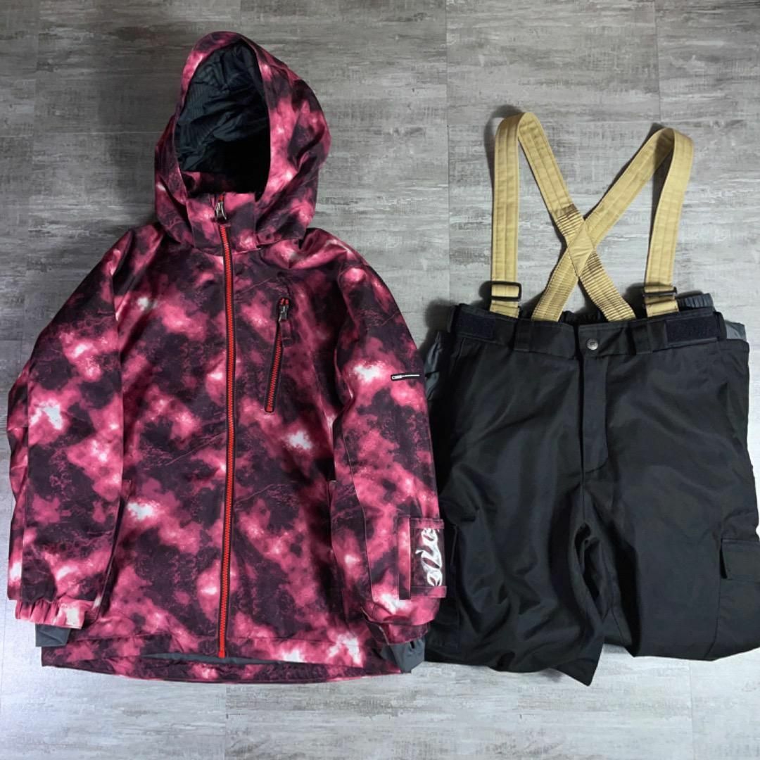 VOLCOm  NIKITA ボードウェア　上下セット