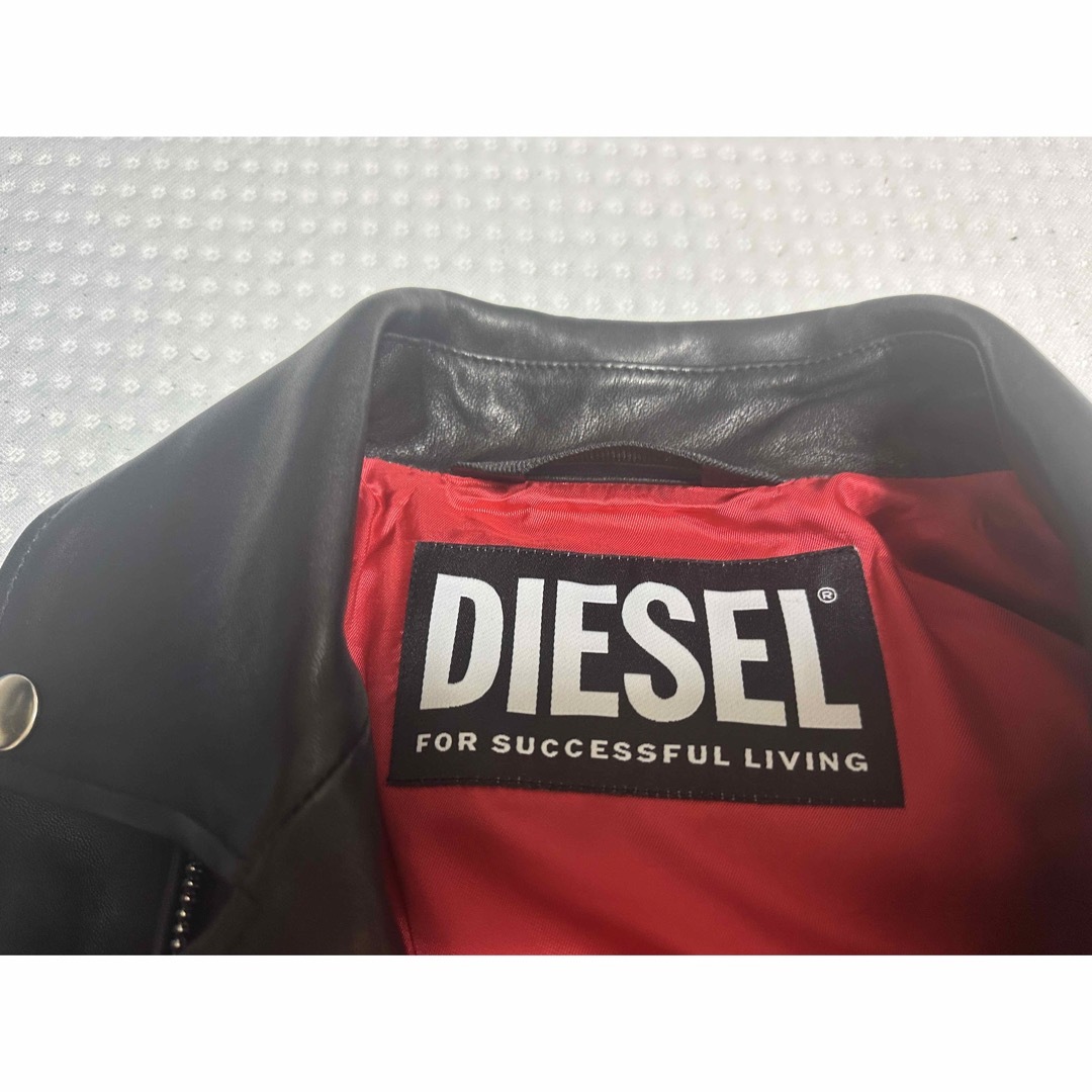 DIESEL(ディーゼル)の新品同様DIESELレザーライダースジャケットS メンズのジャケット/アウター(ライダースジャケット)の商品写真