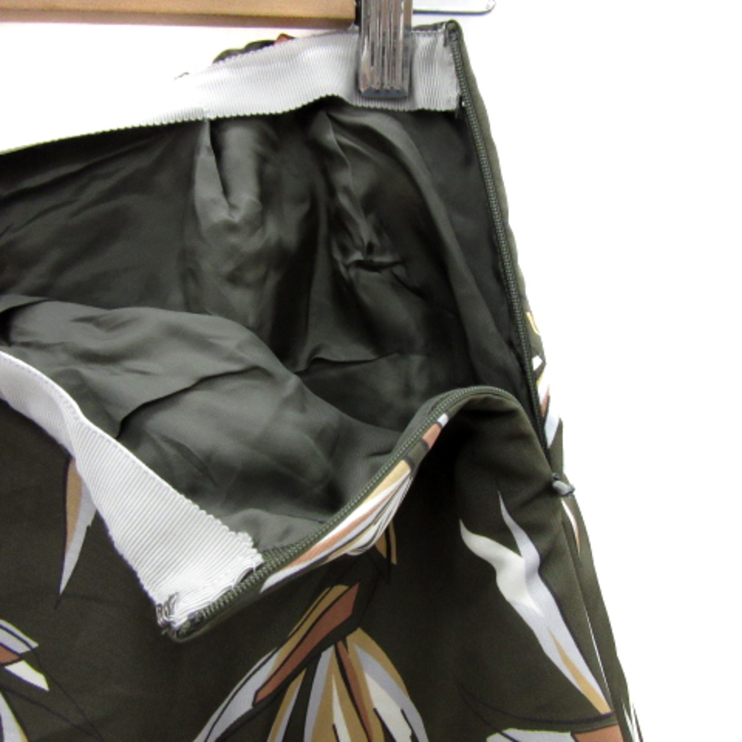 TOMORROWLAND(トゥモローランド)のトゥモローランド フレアスカート ギャザースカート 総柄 36 カーキ レディースのスカート(ロングスカート)の商品写真