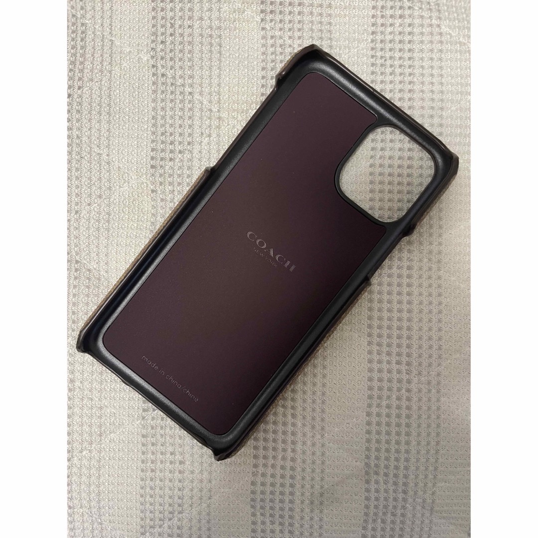 COACH(コーチ)の新品　COACH iPhone11 pro カバー シグネチャー　コーチ スマホ/家電/カメラのスマホアクセサリー(iPhoneケース)の商品写真