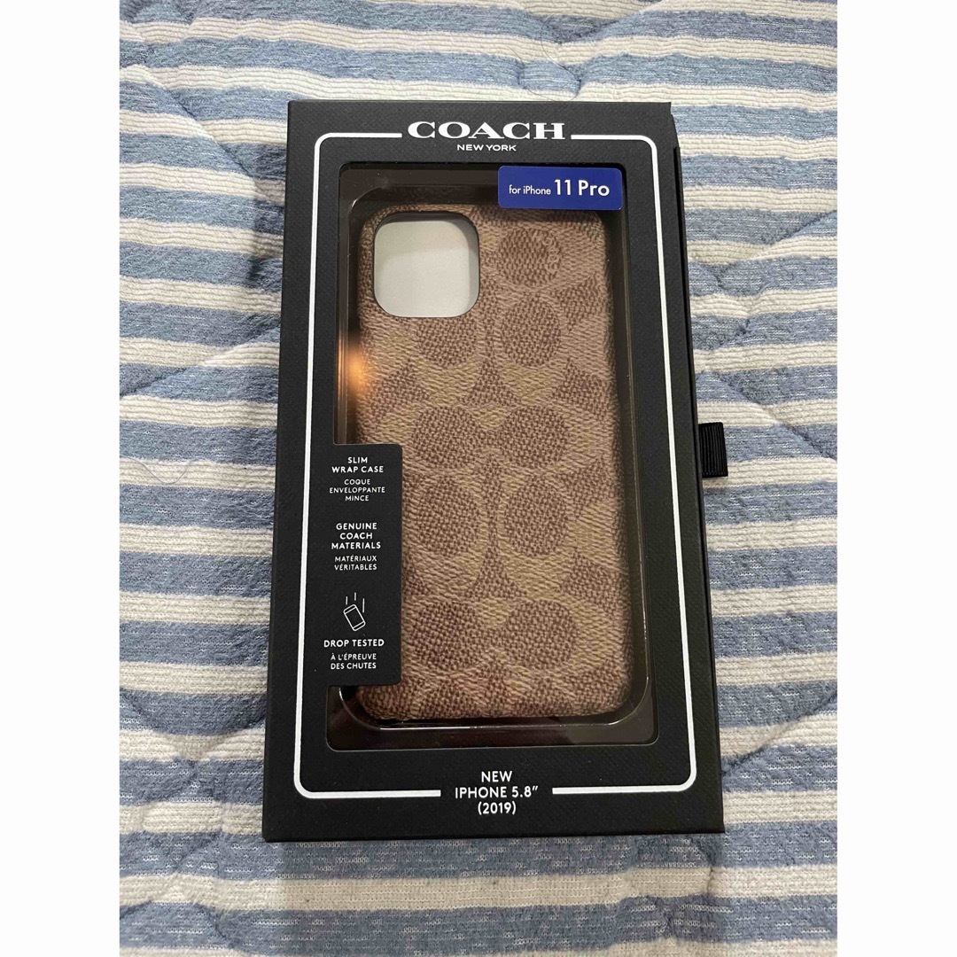 COACH(コーチ)の新品　COACH iPhone11 pro カバー シグネチャー　コーチ スマホ/家電/カメラのスマホアクセサリー(iPhoneケース)の商品写真