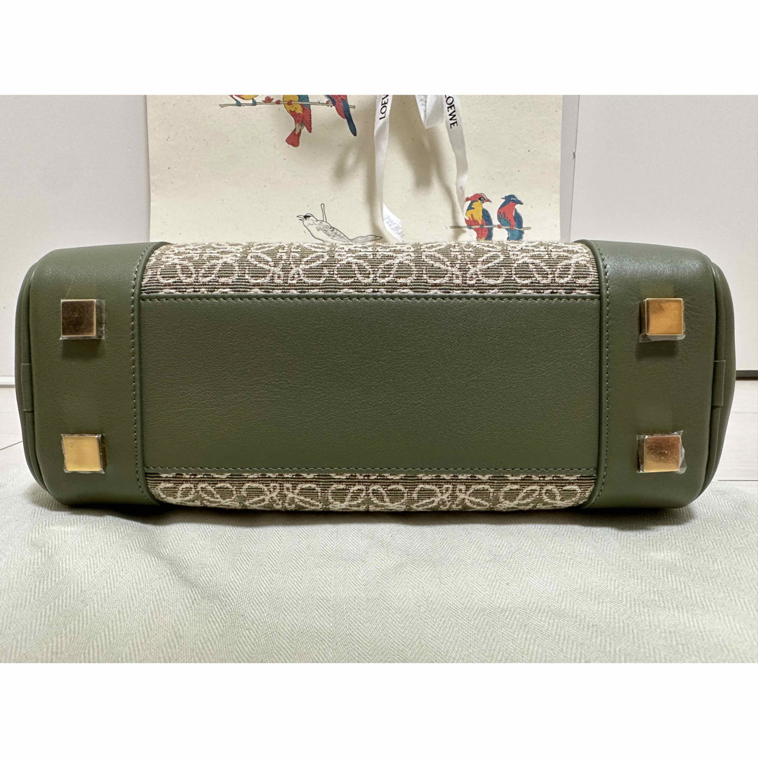 LOEWE(ロエベ)の【新品】Loewe アマソナ　23 正規品 レディースのバッグ(ショルダーバッグ)の商品写真