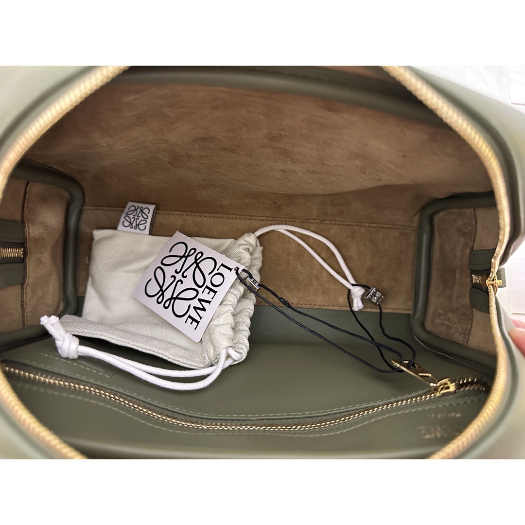 LOEWE(ロエベ)の【新品】Loewe アマソナ　23 正規品 レディースのバッグ(ショルダーバッグ)の商品写真