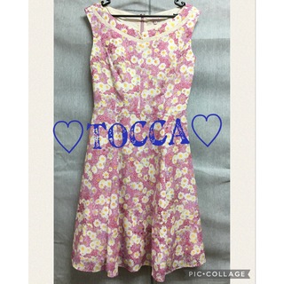 トッカ(TOCCA)の美品 TOCCA デイジー 花柄 ワンピース 0 ランドリーライン パープル S(ひざ丈ワンピース)
