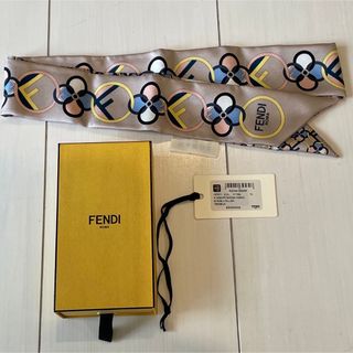 FENDI - 綺麗!FENDI フェンディ ツイリー ストール バッグ柄 ピンク系