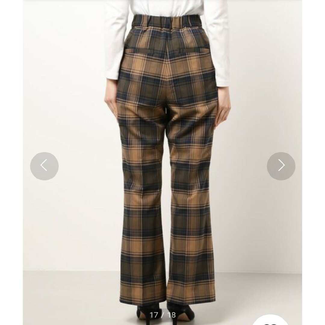 moussy(マウジー)のマウジ   タグ付き  TARTAN CHECK FLARE パンツ6 レディースのパンツ(カジュアルパンツ)の商品写真