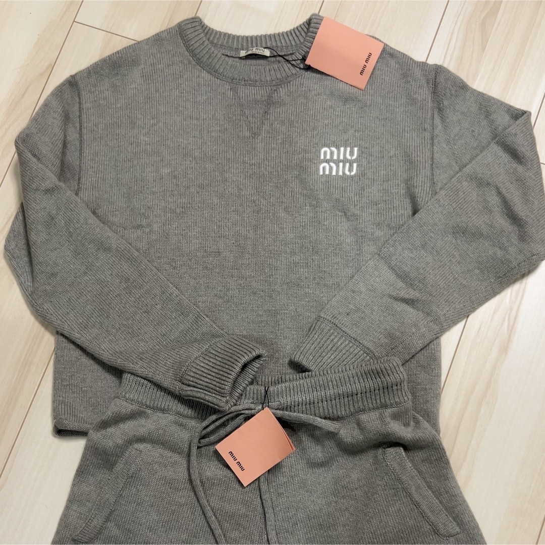 MIU MIU - miumiu ニットセットアップの通販 by 🌙|ミュウ MIU MIU - miumiu ニットセットアップの通販 by 🌙|ミュウ