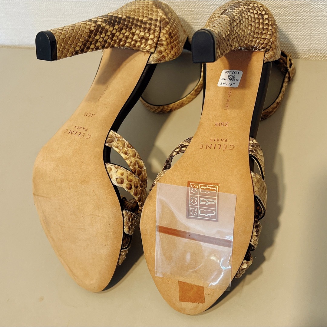 CELINE セリーヌ ストラップ付きハイヒール-