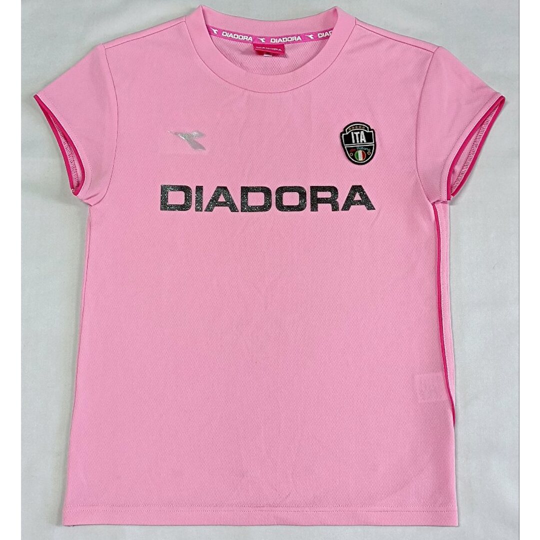 DIADORA(ディアドラ)の・古着　ディアドラ　ラメロゴ　プラクティスTシャツ　Mサイズ スポーツ/アウトドアのサッカー/フットサル(ウェア)の商品写真