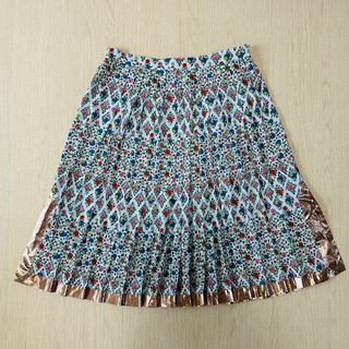 マヌーシュ　ビーズ刺繍スカート