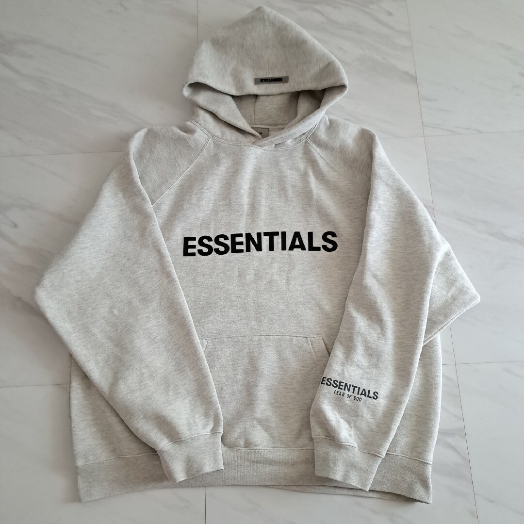 サイズL / fear of god  essentials パーカー