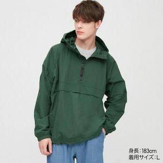 ユニクロ(UNIQLO)の美品 XL ユニクロ オーバーサイズアノラックパーカ ナイロンパーカー(パーカー)