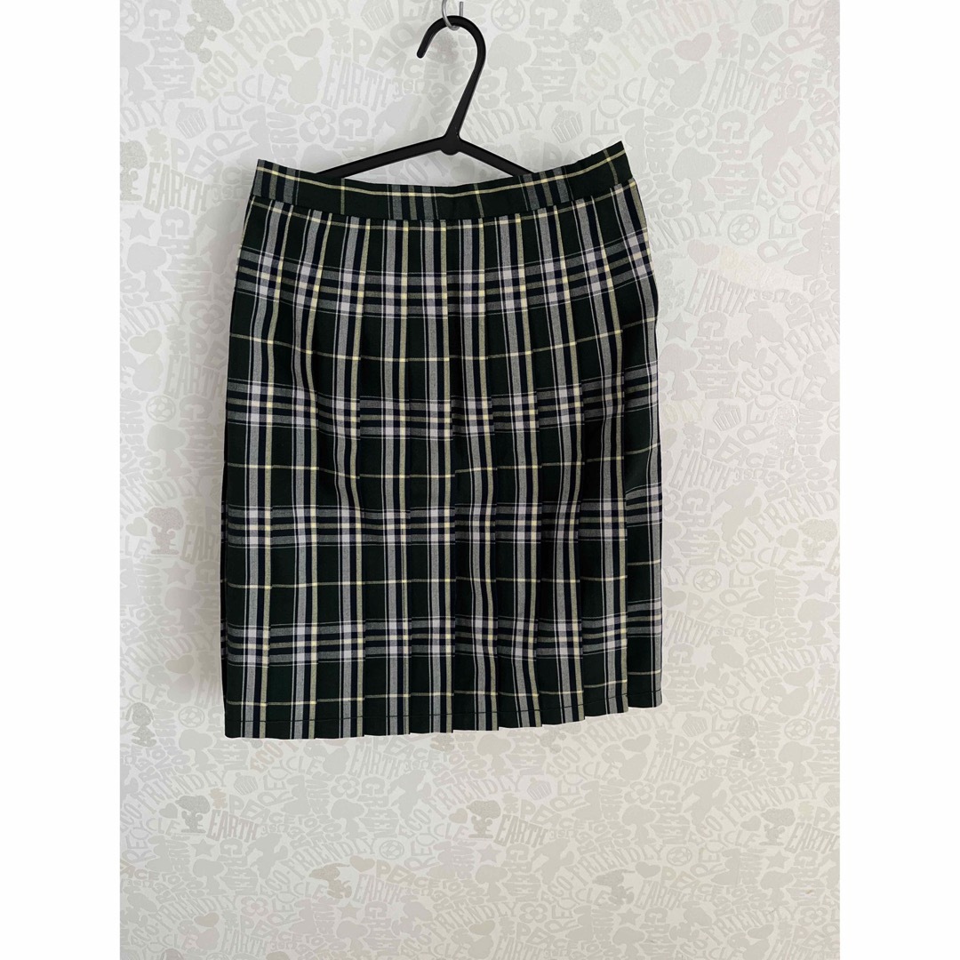EASTBOY(イーストボーイ)のイーストボーイ　スカート　140サイズ キッズ/ベビー/マタニティのキッズ服女の子用(90cm~)(スカート)の商品写真
