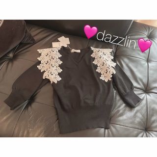 ダズリン(dazzlin)の未使用タグ付き　dazzlin ダズリン　ホワイトレースブラックトップス(カットソー(長袖/七分))