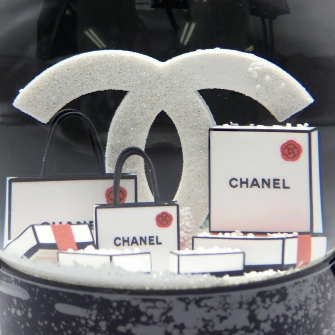 CHANEL(シャネル)のCHANEL シャネル ココマーク  スノードーム ショッピングバッグ インテリア/住まい/日用品のインテリア小物(置物)の商品写真