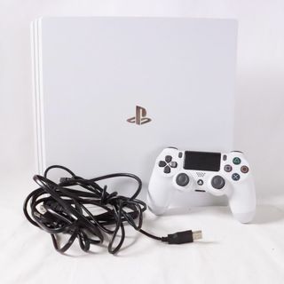 ソニー(SONY)のSONY ソニー　　Playstation4 Pro 　プレステ4　白　本体(家庭用ゲーム機本体)