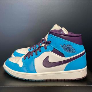 NIKE - NIKE AIR JORDAN 1 MID HORNETSの通販 by gold's shop｜ナイキ