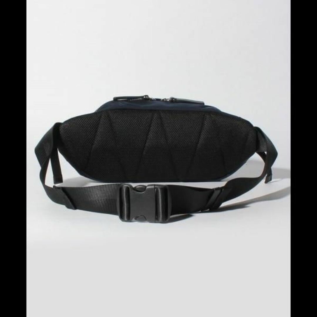 OXYGEN(オキシゲン)のOXYGEN コーデュラ ボディバッグ ブラック ショルダーバッグ 撥水 メンズのバッグ(ボディーバッグ)の商品写真