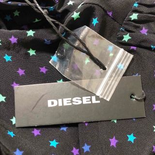 ディーゼル(DIESEL)の新品未使用　DIESEL ディーゼル　リボン　星柄　シルク100% 　ワンピース(ひざ丈ワンピース)