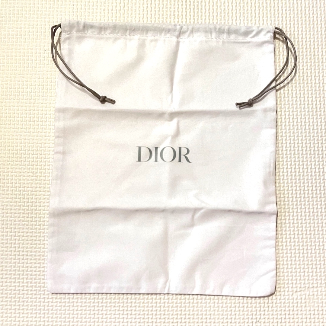 Dior(ディオール)のディオールロゴ巾着 エンタメ/ホビーのコレクション(ノベルティグッズ)の商品写真