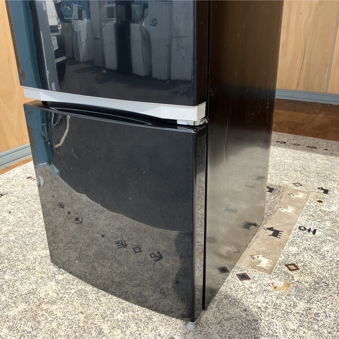 東芝 - 6C 冷蔵庫 小型 一人暮らし 黒色 ブラック 200L以下 洗濯機も