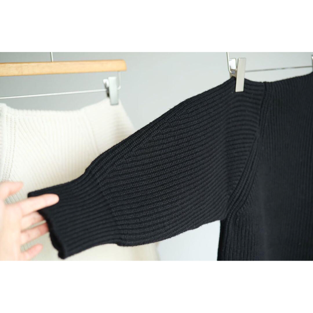 ONE SHOULDER WIDE KNIT TOPS