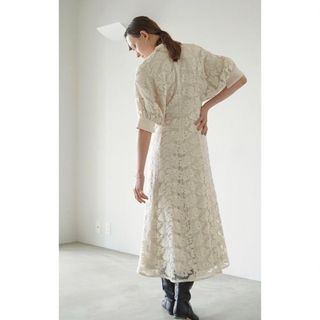 クラネ(CLANE)のFLORAL EMBROIDERY LACE ONEPIECE アイボリー(ロングワンピース/マキシワンピース)