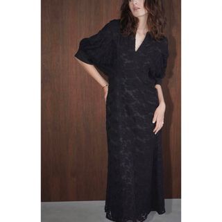 クラネ(CLANE)のFLORAL EMBROIDERY LACE ONEPIECE ブラック(ロングワンピース/マキシワンピース)