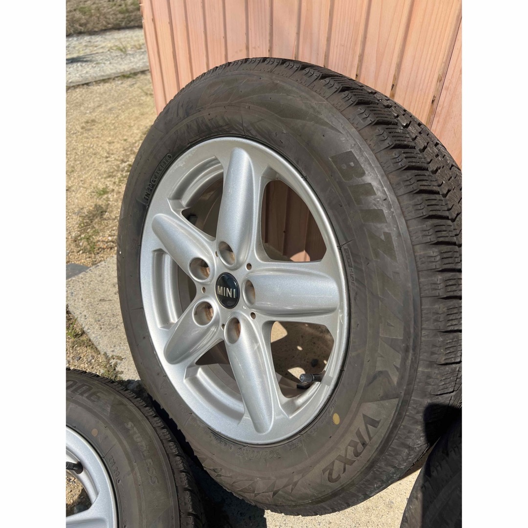 ミニクーパークロスオーバーR60スタッドレス205/60R16