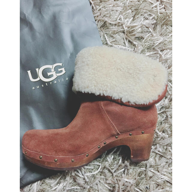 UGG(アグ)の【UGG】 ブーツ✴︎ヒール  レディースの靴/シューズ(ブーツ)の商品写真