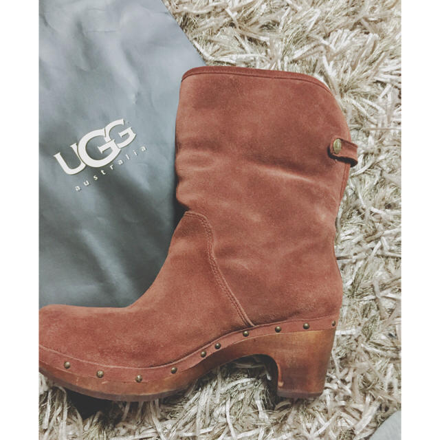 UGG(アグ)の【UGG】 ブーツ✴︎ヒール  レディースの靴/シューズ(ブーツ)の商品写真