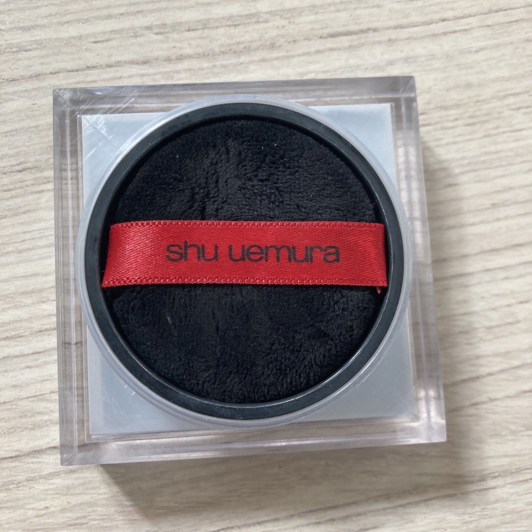 shu uemura(シュウウエムラ)のシュウウエムラ　アンリミテッド　ルースパウダー　アオタケブルー コスメ/美容のベースメイク/化粧品(フェイスパウダー)の商品写真