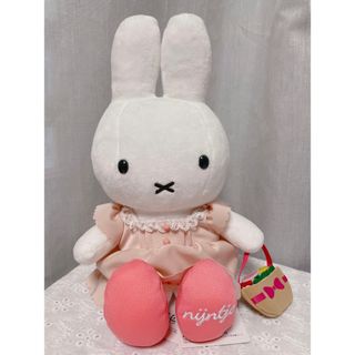 ミッフィー(miffy)の完売品‼️ハウステンボス　ミッフィー　ぬいぐるみ　miffy ピンク🩷(ぬいぐるみ)