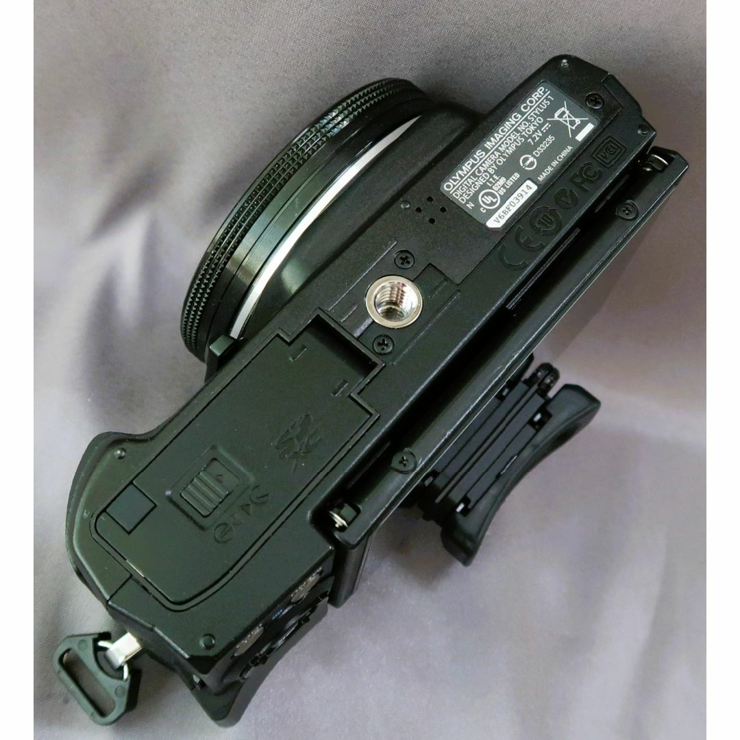 OLYMPUS(オリンパス)の美品 全域F2.8光学10倍コンデジ　　WiFi・チルト液晶搭載 スマホ/家電/カメラのカメラ(コンパクトデジタルカメラ)の商品写真