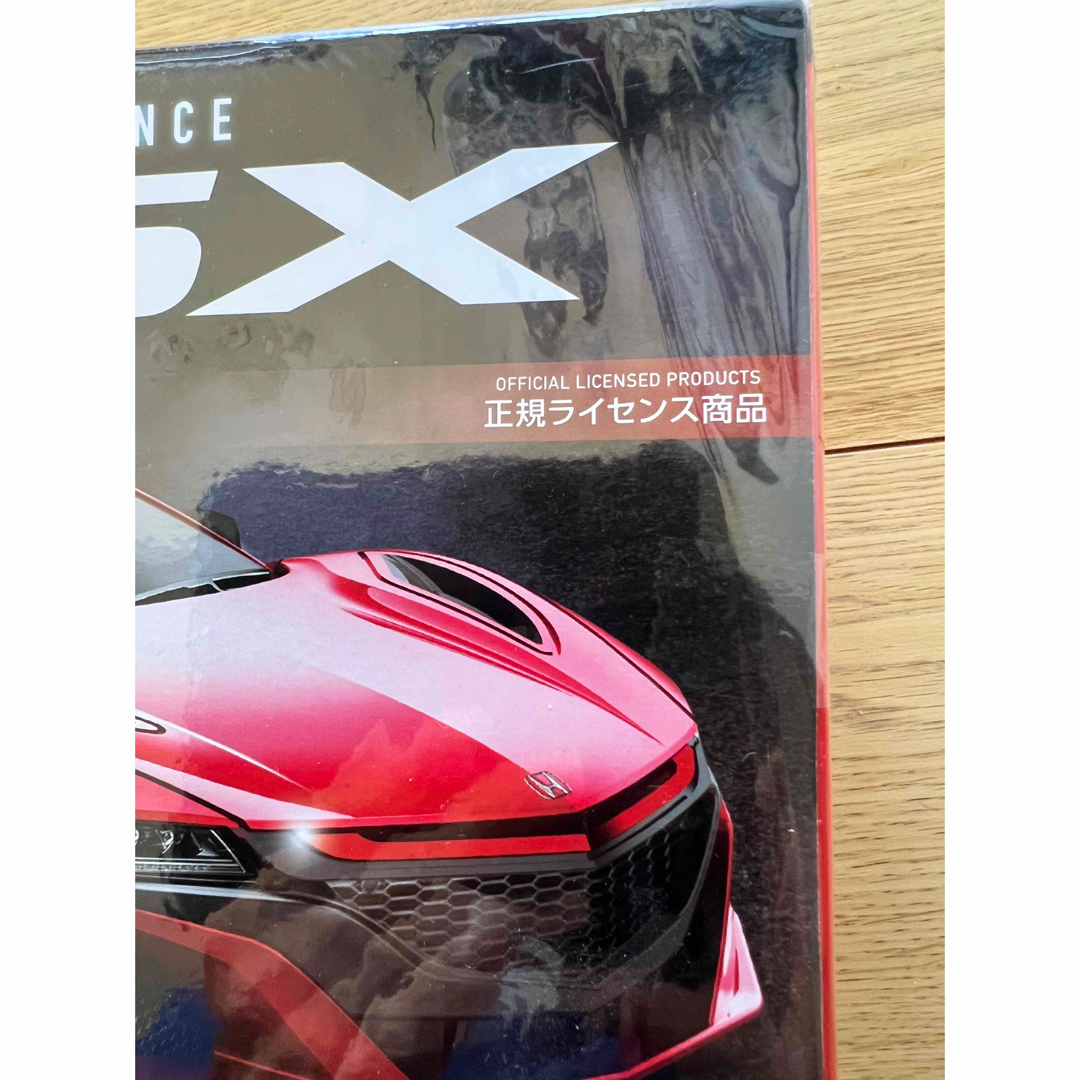 Honda 正規ライセンス　NSXラジコンのレッドカラーです。 エンタメ/ホビーのおもちゃ/ぬいぐるみ(ホビーラジコン)の商品写真