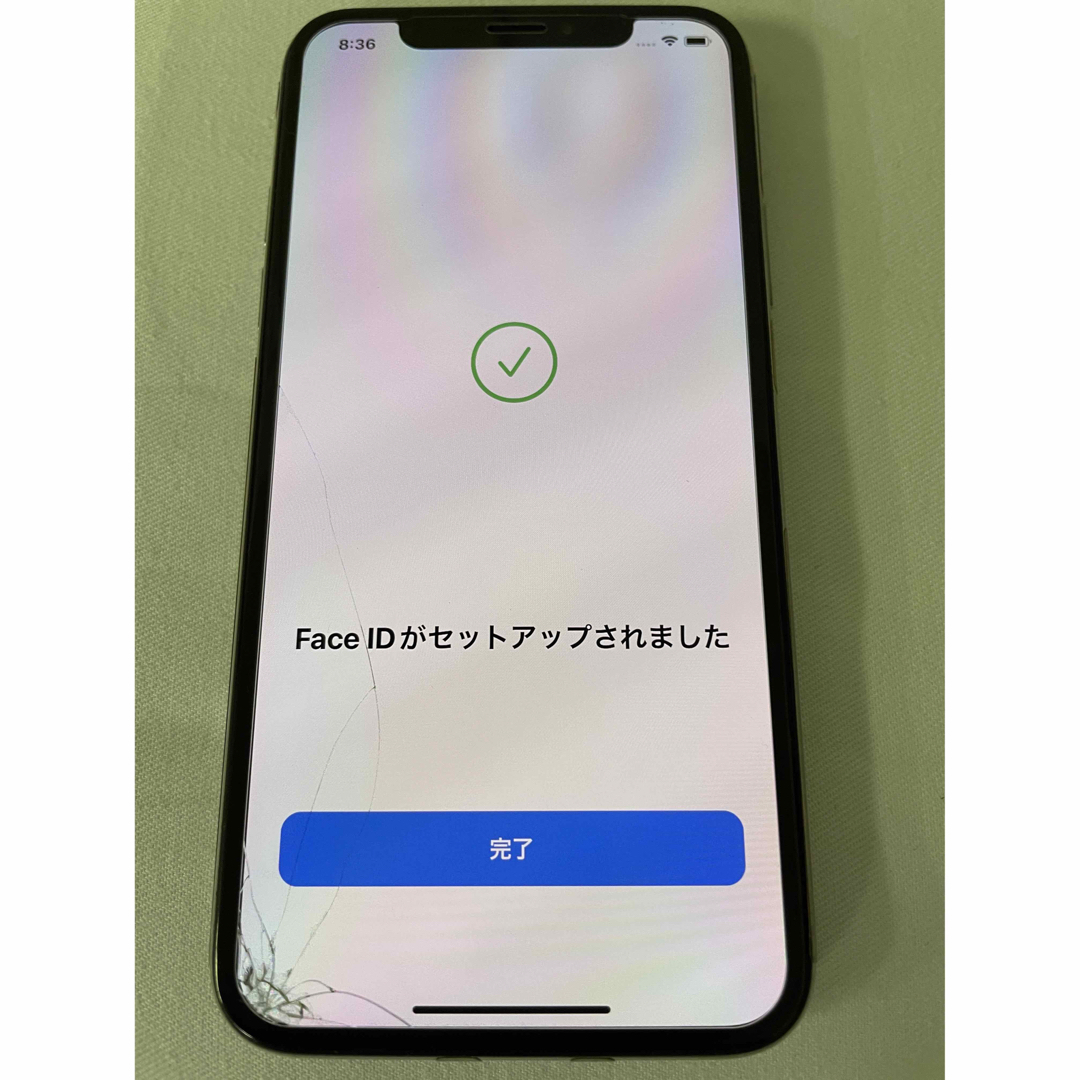 iPhoneXS 256GB シルバー　SIMロック解除済