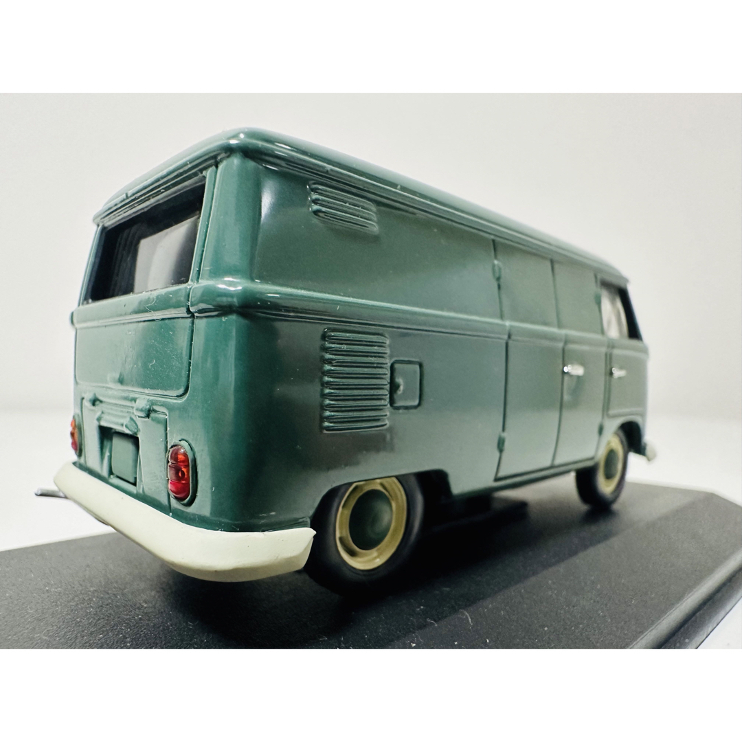 ミニチャンプス/VolksWagenフォルクスワーゲン Busバス 1/43