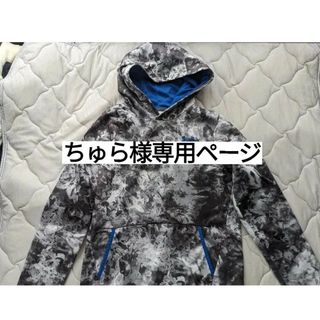 アンダーアーマー(UNDER ARMOUR)のちゅら様専用ページ　アンダーアーマー　スウェットパーカー　こども服(Tシャツ/カットソー)