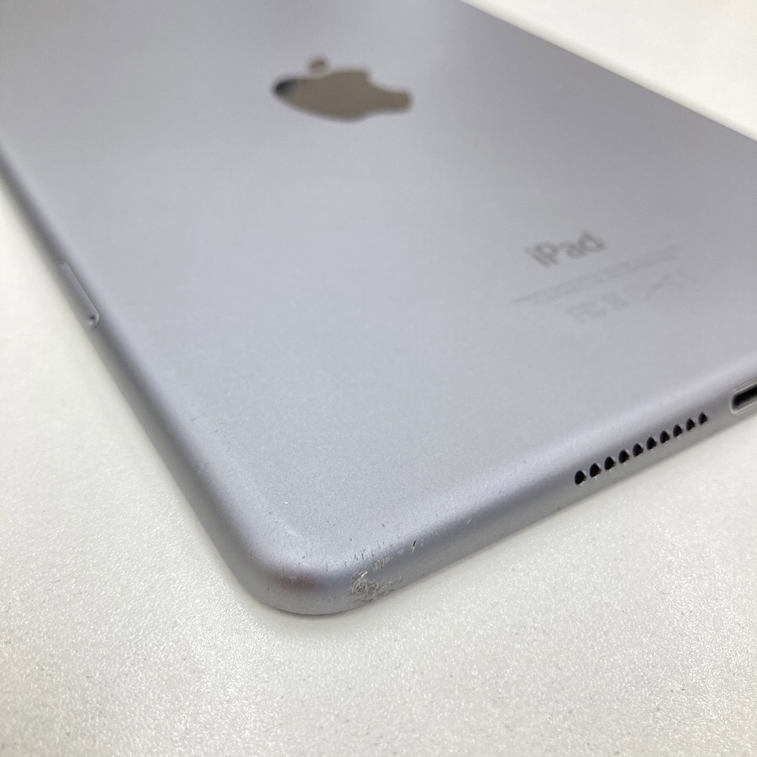 iPad mini4 セルラーモデル 128GB /softbank Apple