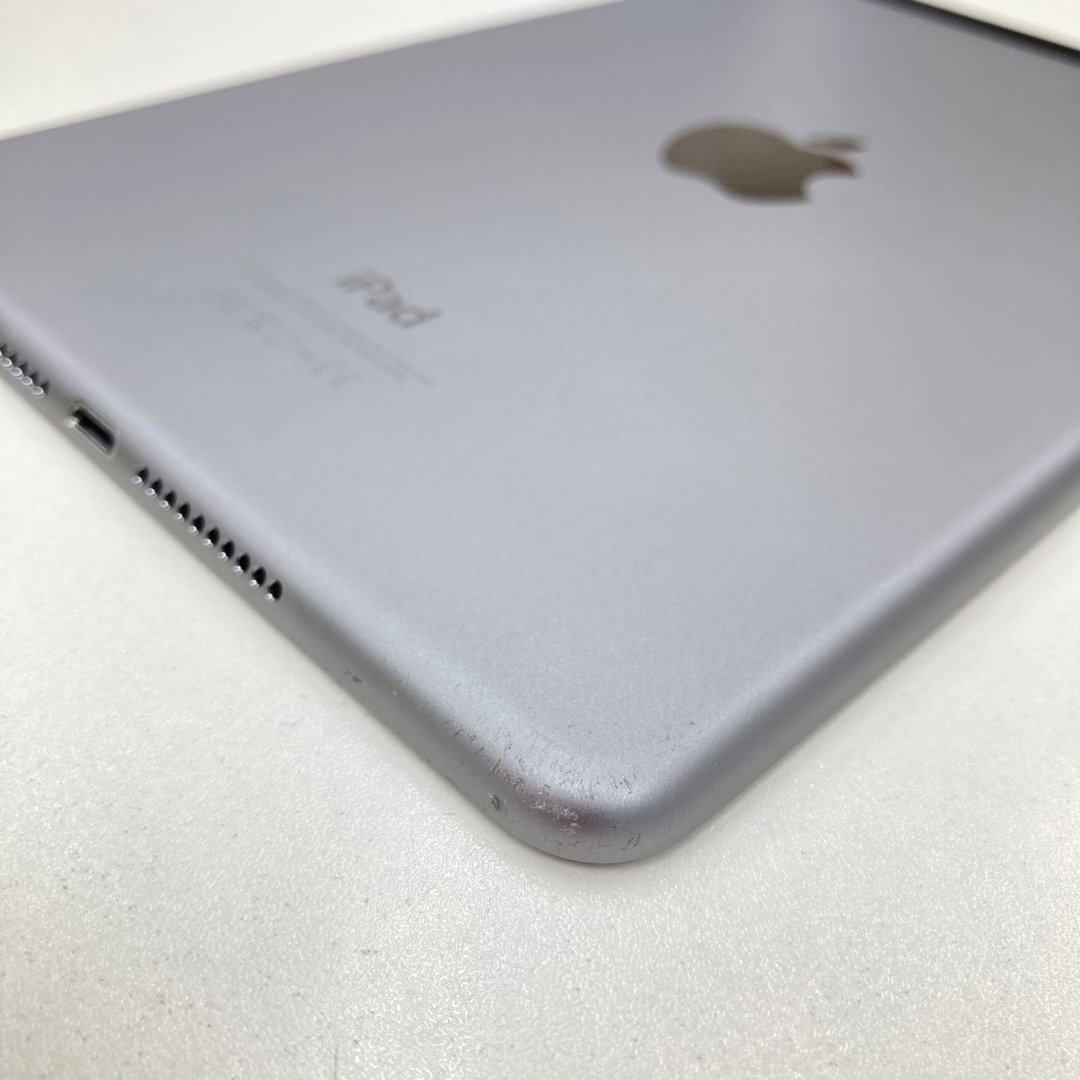 iPad mini4 セルラーモデル 128GB /softbank Apple