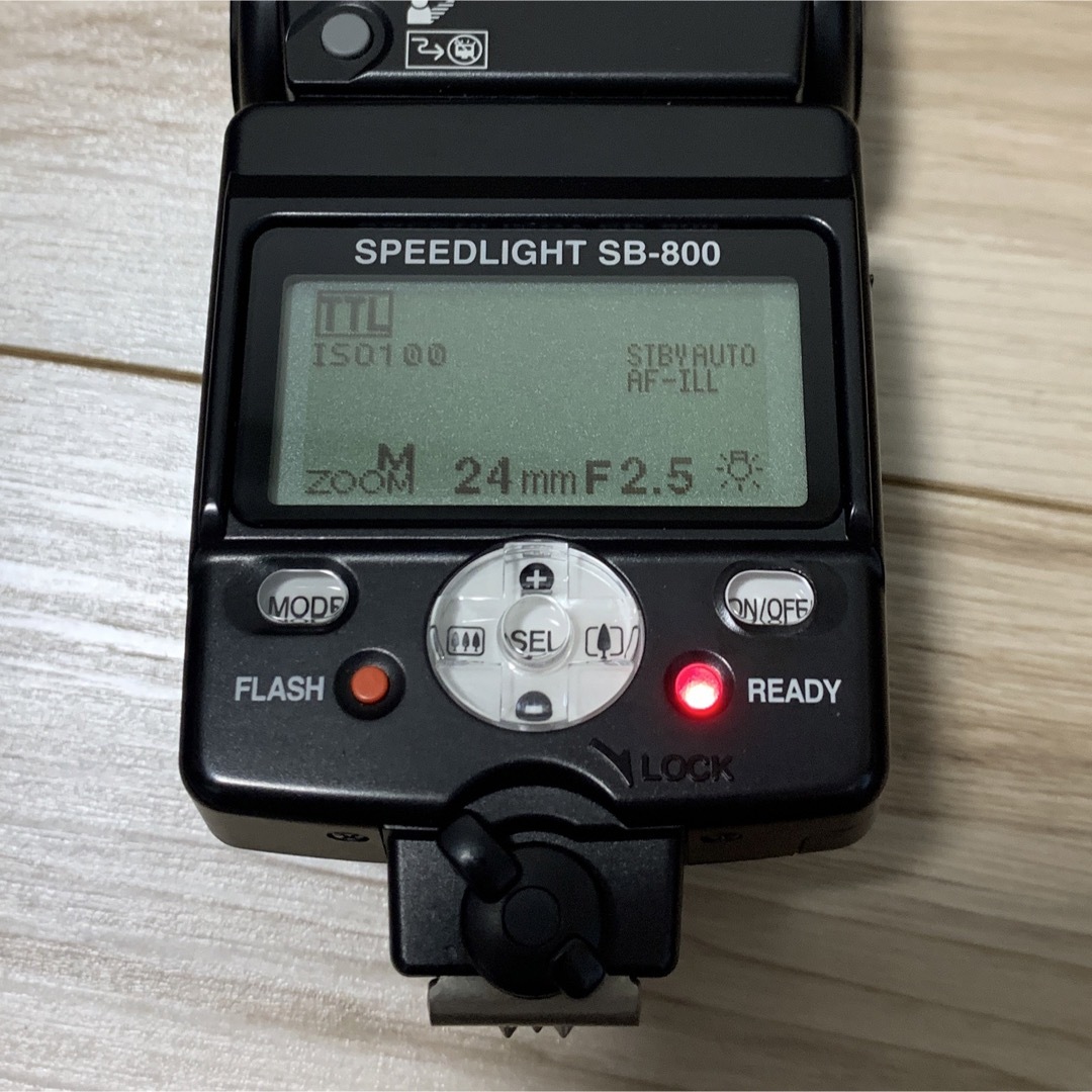 Nikon(ニコン)のNikon SPEEDLIGHT SB-800 スマホ/家電/カメラのカメラ(ストロボ/照明)の商品写真